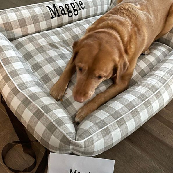 farmhouse-ecru-maggie