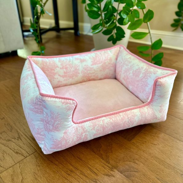 toile-dog-bed-pink-small-bed